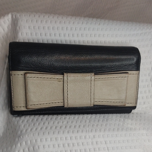 Kate Spade Black and Cream Bow Wallet - Picture 9 of 15